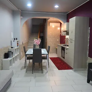  Casa vacanze Mongibello Italia